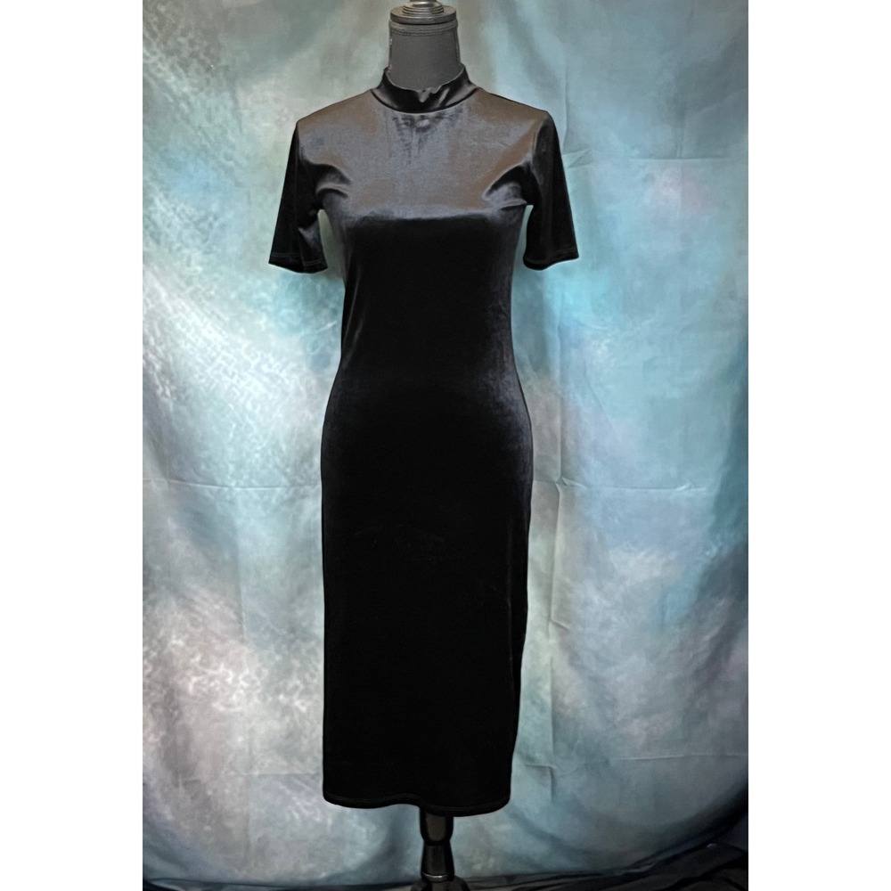 ZARA Trafaluc Black Velvet Mock Neck Short Sleeve Sheath Midi Dress Size M